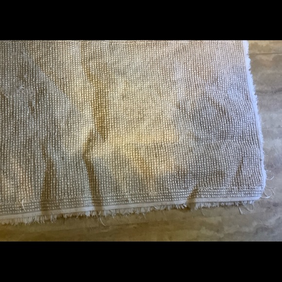 🌸Fluffy White Rug, GUC🌸 - Picture 3 of 6